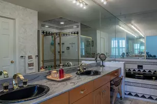 5302 S Birch Point Rd E, Murray, UT 84117 - Photo 20
