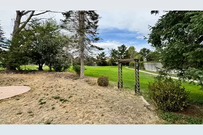 4114 W Kirkwall Cir, South Jordan, UT 84009 - Photo 6