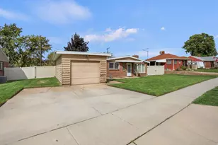 5507 S 2425 W, Roy, UT 84067 - Photo 24