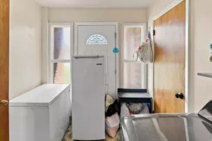 5507 S 2425 W, Roy, UT 84067 - Photo 14