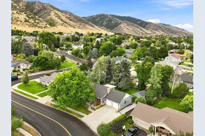568 E Center St, Providence, UT 84332 - Photo 38