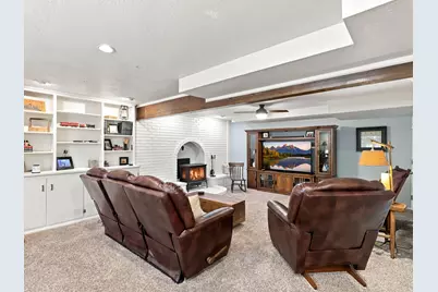 568 E Center St, Providence, UT 84332 - Photo 22