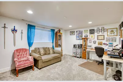 597 W 1750 N, Clinton, UT 84015 - Photo 18