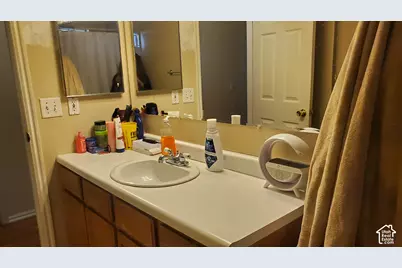 1349 N Sir Philip Dr, Salt Lake City, UT 84116 - Photo 20