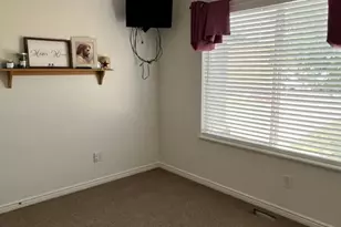 3784 S Parker Dr, Riverdale, UT 84405 - Photo 10