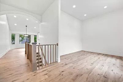 8921 S Somerton Cir, Sandy, UT 84093 - Photo 4