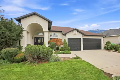 8921 S Somerton Cir, Sandy, UT 84093 - Photo 50