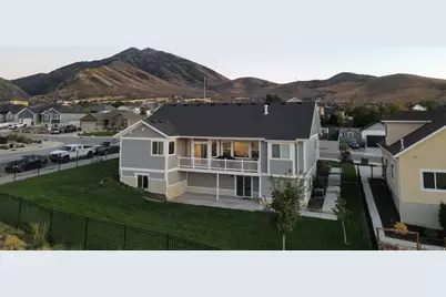 891 E 240 S, Tooele, UT 84074 - Photo 2