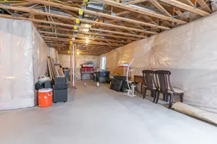 585 S 2200 W, Layton, UT 84041 - Photo 28