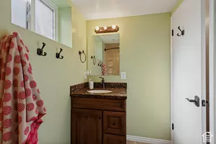 6015 S Don Quixote Dr, Taylorsville, UT 84129 - Photo 26