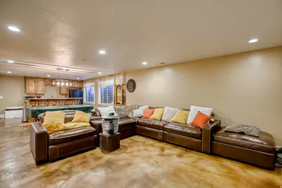 411 S 1230 E, Tooele, UT 84074 - Photo 10