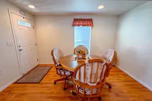 61 Cottonwood Ln, Hurricane, UT 84737 - Photo 2