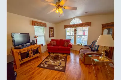61 Cottonwood Ln, Hurricane, UT 84737 - Photo 8