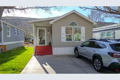61 Cottonwood Ln, Hurricane, UT 84737 - Photo 1