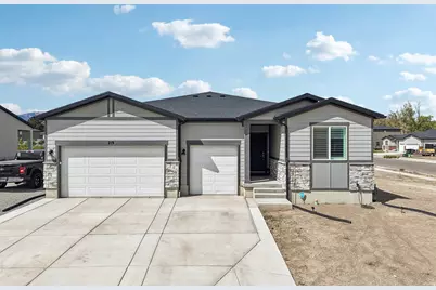 219 N Hatchet Ranch Dr W, Grantsville, UT 84029 - Photo 2