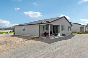 219 N Hatchet Ranch Dr W, Grantsville, UT 84029 - Photo 32