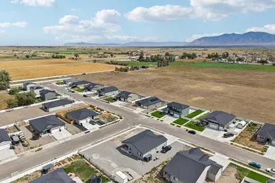 219 N Hatchet Ranch Dr W, Grantsville, UT 84029 - Photo 42
