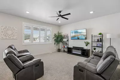 219 N Hatchet Ranch Dr W, Grantsville, UT 84029 - Photo 8