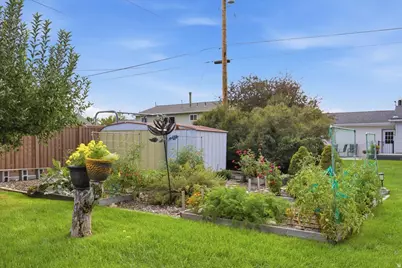 1122 N 75 E, Orem, UT 84057 - Photo 40