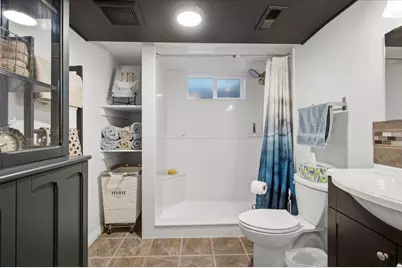 1122 N 75 E, Orem, UT 84057 - Photo 30