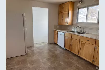 98 W 1000 N, Delta, UT 84624 - Photo 6