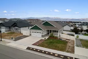 1931 N 370 E, Tooele, UT 84074 - Photo 30