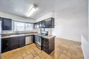 2969 S 625 W, Bountiful, UT 84010 - Photo 8