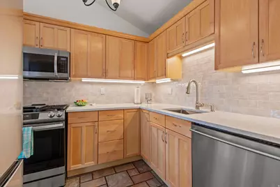 251 S 700 E #21, Salt Lake City, UT 84102 - Photo 8