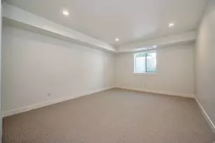 461 W Summerhill Ln W, Centerville, UT 84014 - Photo 32