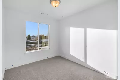 1772 W Rivergate Dr, Logan, UT 84321 - Photo 16
