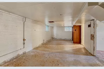 244 E Center St, Spanish Fork, UT 84660 - Photo 20