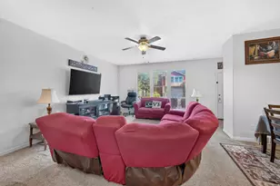 897 W Waterside Dr, Farmington, UT 84025 - Photo 4