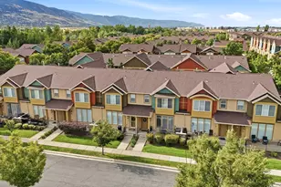 897 W Waterside Dr, Farmington, UT 84025 - Photo 2