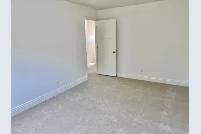 720 N 350 W, Kaysville, UT 84037 - Photo 6