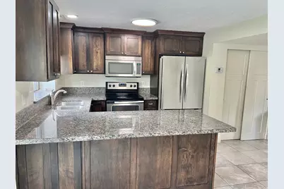 720 N 350 W, Kaysville, UT 84037 - Photo 4