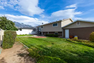 1751 E 8180 S, Sandy, UT 84093 - Photo 40