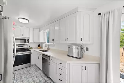 3385 W Florlita Ave. S, West Valley, UT 84119 - Photo 12