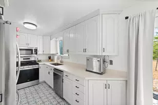 3385 W Florlita Ave S, West Valley, UT 84119 - Photo 12