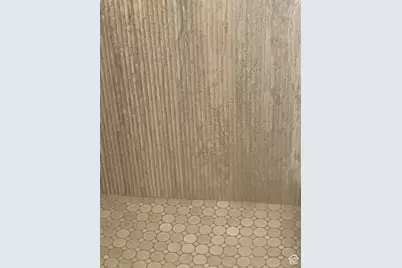 684 S 3300 W #128B, Syracuse, UT 84075 - Photo 10