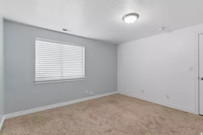 438 W Alfred Dr N, Tooele, UT 84074 - Photo 18