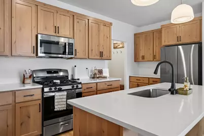 969 S 950 W #355, American Fork, UT 84003 - Photo 8