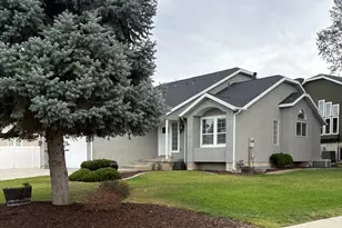 12027 Blue Heron Dr, Draper, UT 84020 - Photo 2