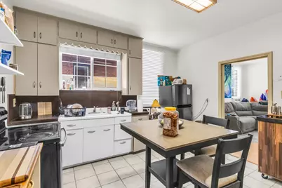 568 S 900 E, Salt Lake City, UT 84102 - Photo 14