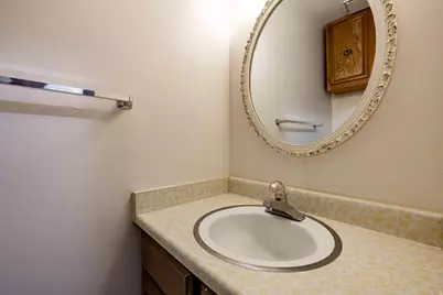 3000 E Kennedy Dr S #2, Salt Lake City, UT 84108 - Photo 6