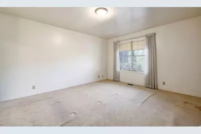 3000 E Kennedy Dr S #2, Salt Lake City, UT 84108 - Photo 8