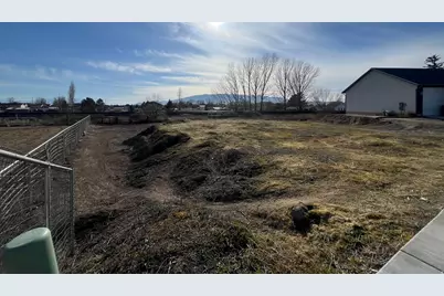 207 W 500 S, Lehi, UT 84043 - Photo 4