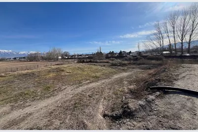 207 W 500 S, Lehi, UT 84043 - Photo 8