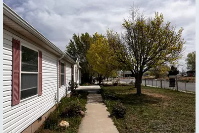 535 E 600 N, Vernal, UT 84078 - Photo 4