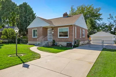 1944 E 1700 S, Salt Lake City, UT 84106 - Photo 2