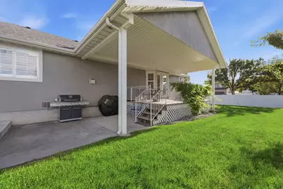 3215 W Cameron Court S, South Jordan, UT 84095 - Photo 36